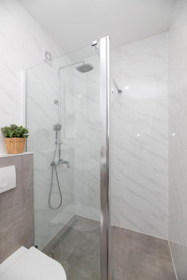 Apartman Ruzica Pucisca Exterior photo