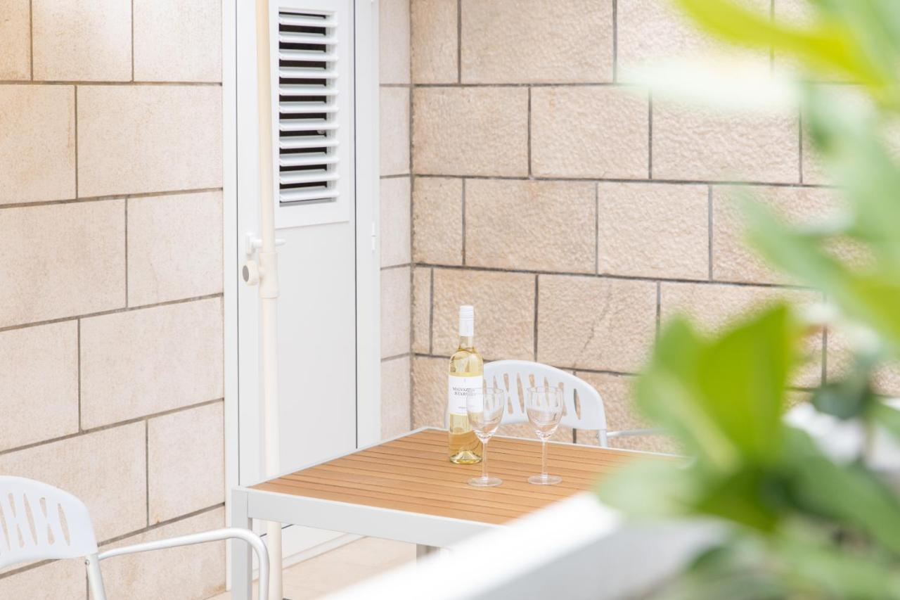 Apartman Ruzica Pucisca Exterior photo